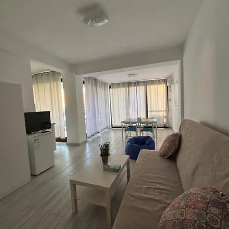 Taz Apartment *